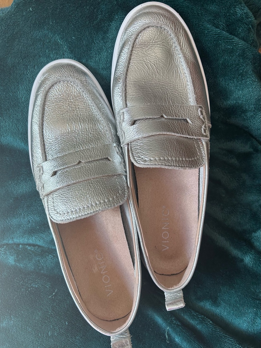 Vionic Women's Metallic Silver Penny Loafers - Shimmery Silver